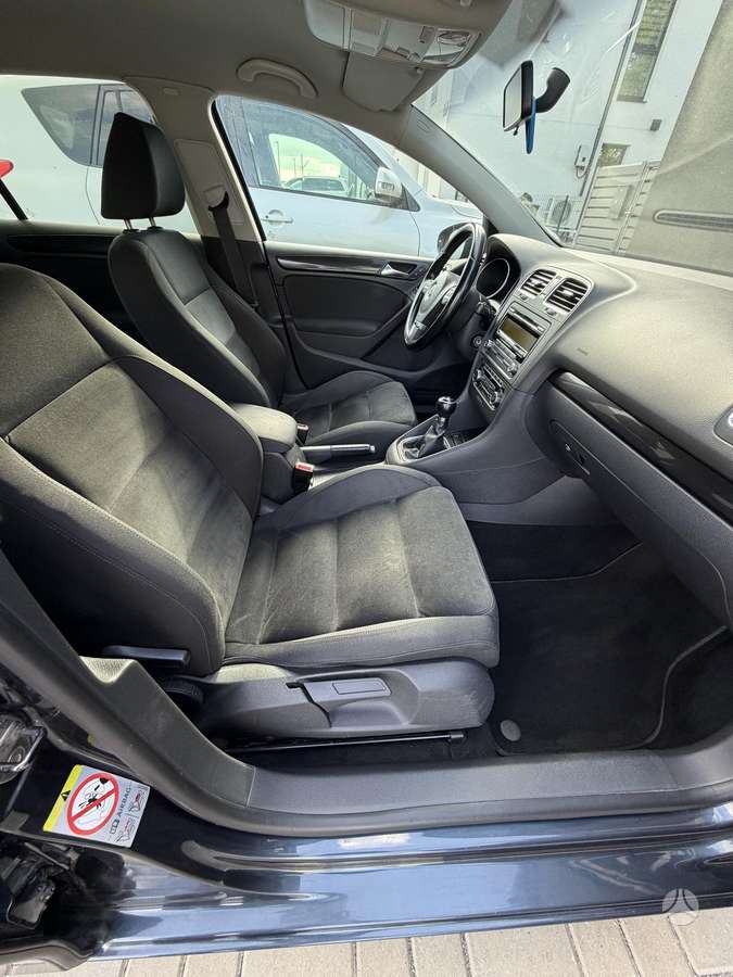 Volkswagen Golf, 1.4 l., hatchback