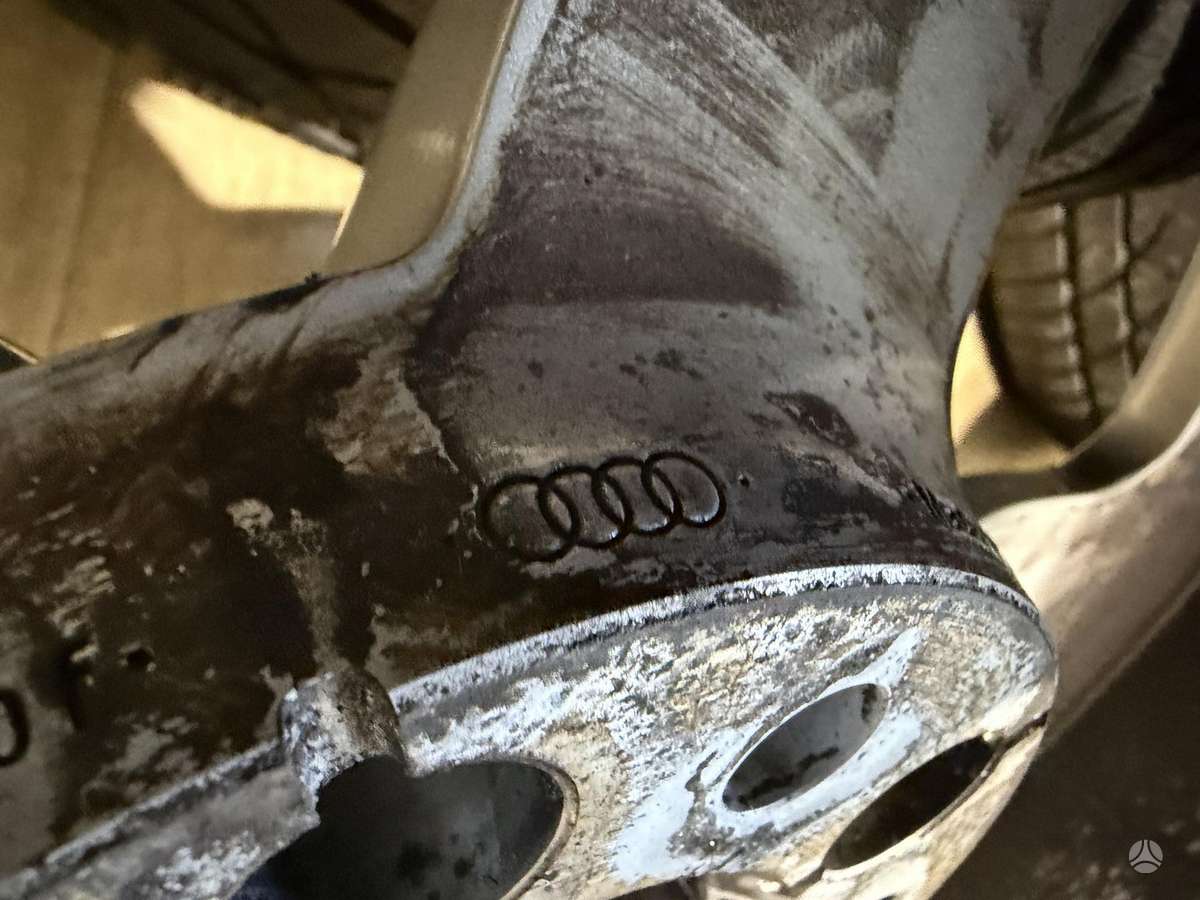 Audi A4 B9 su padangomis, light alloy, R16