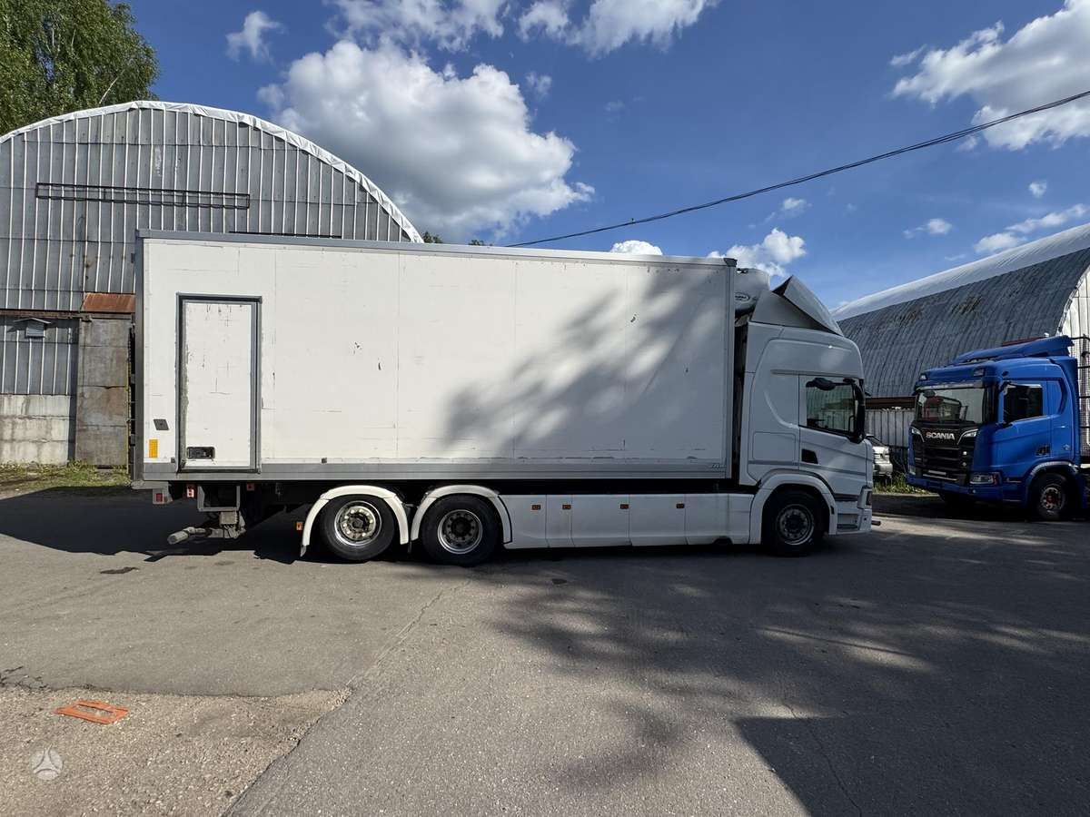 Scania P450, refrigerated trucks