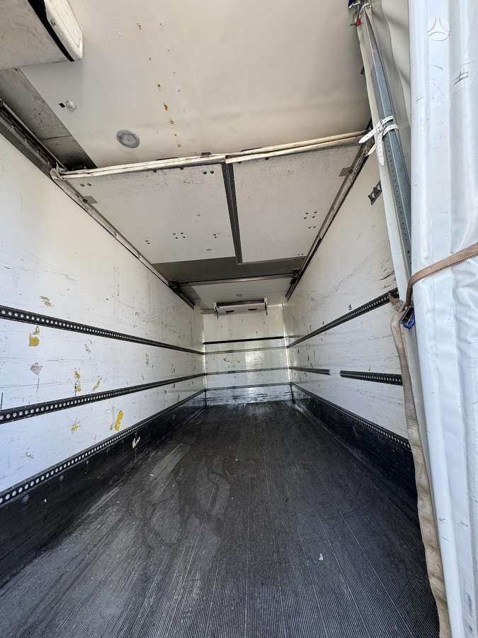 Scania P450, refrigerated trucks
