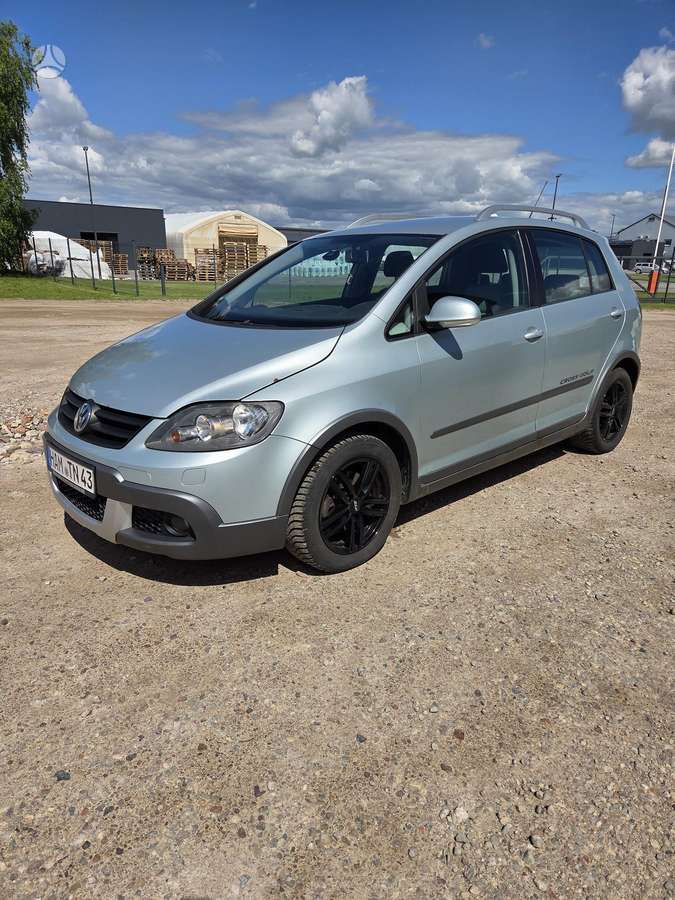 Volkswagen Golf Plus Cross - 1