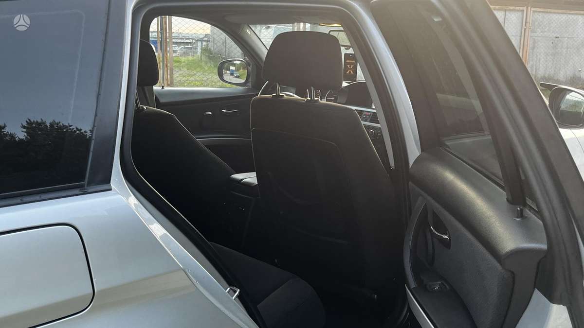 BMW 320, 2.0 l., Универсал
