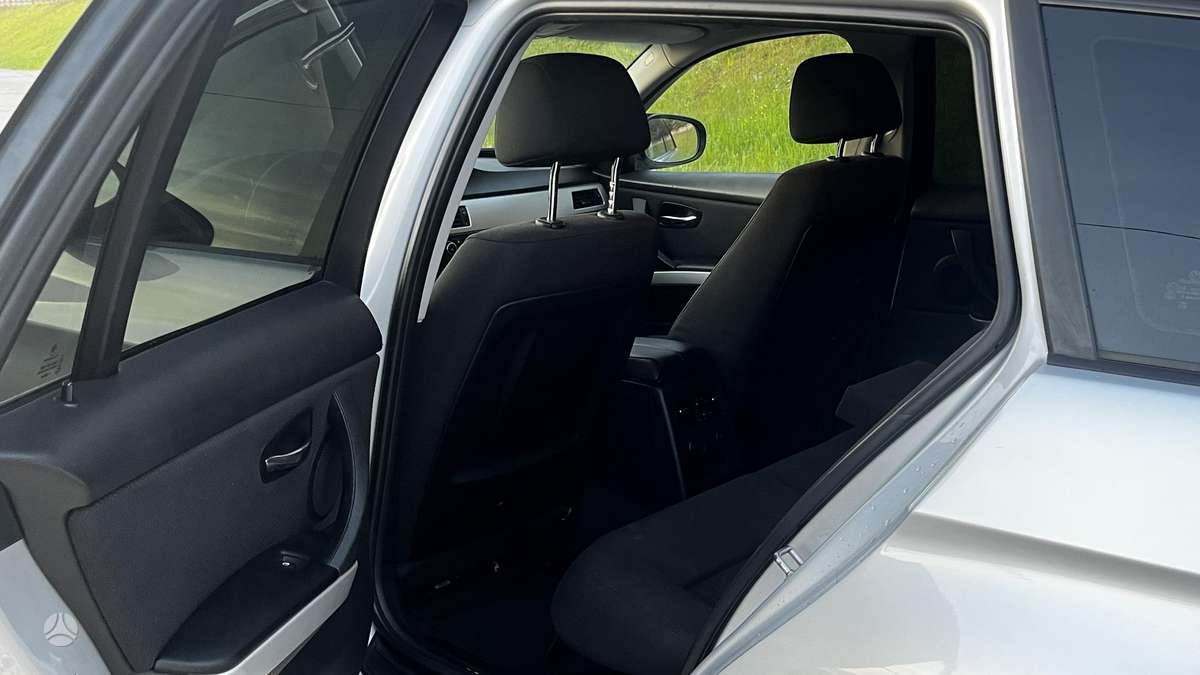 BMW 320, 2.0 l., Универсал