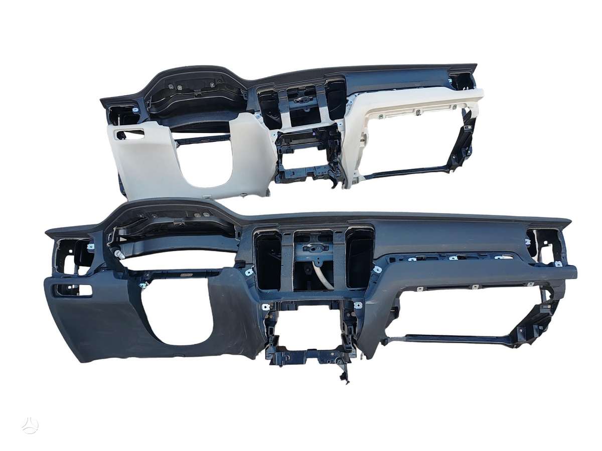 Volvo V60 panelė, oro pagalvės