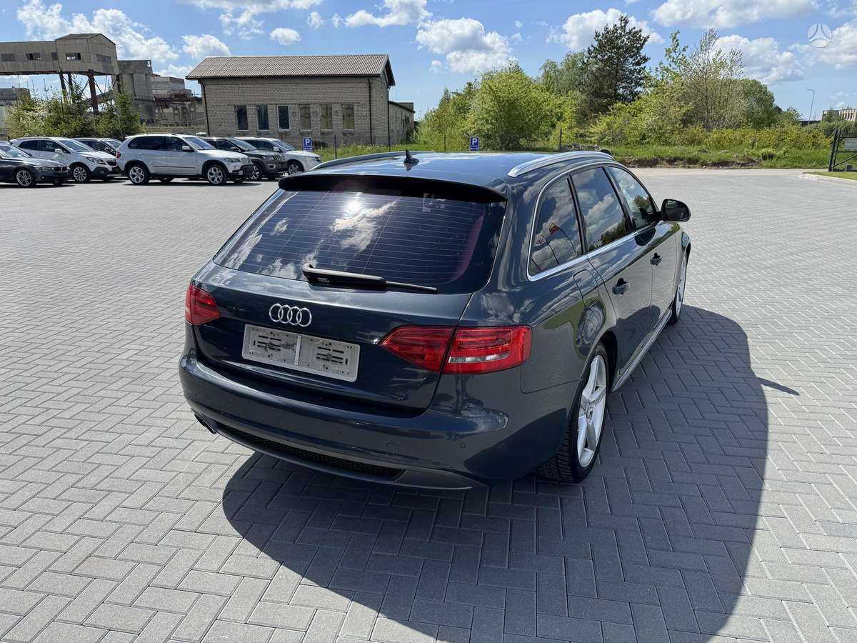Audi A4, 2.0 l., Универсал