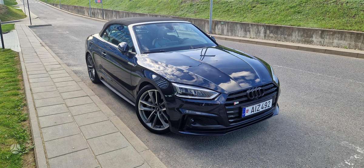 Audi A5, 2.0 l., convertible