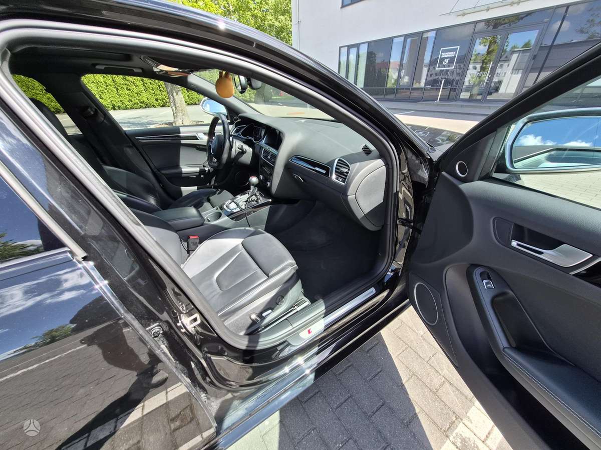 Audi RS 4, 4.2 l., wagon