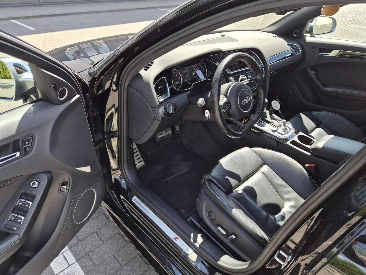 Audi RS 4, 4.2 l., wagon