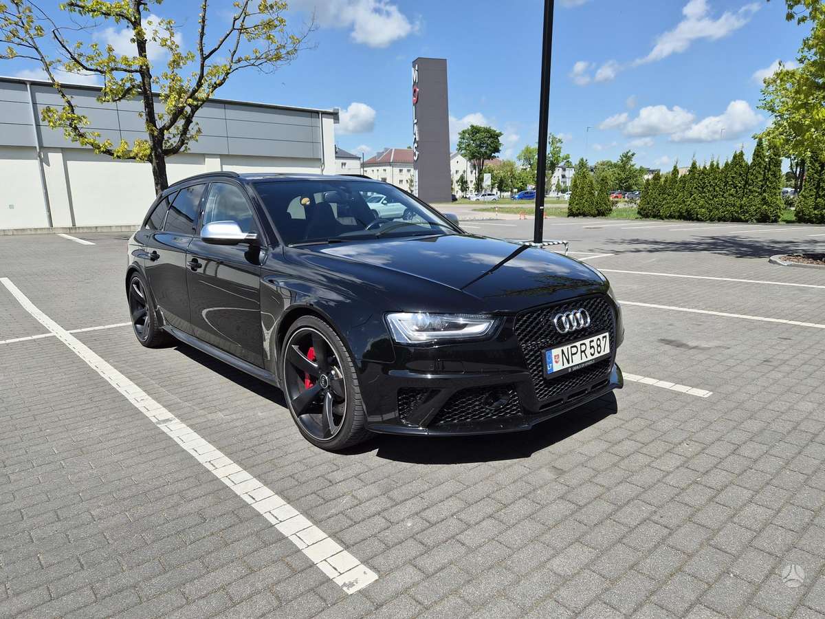 Audi RS 4, 4.2 l., wagon