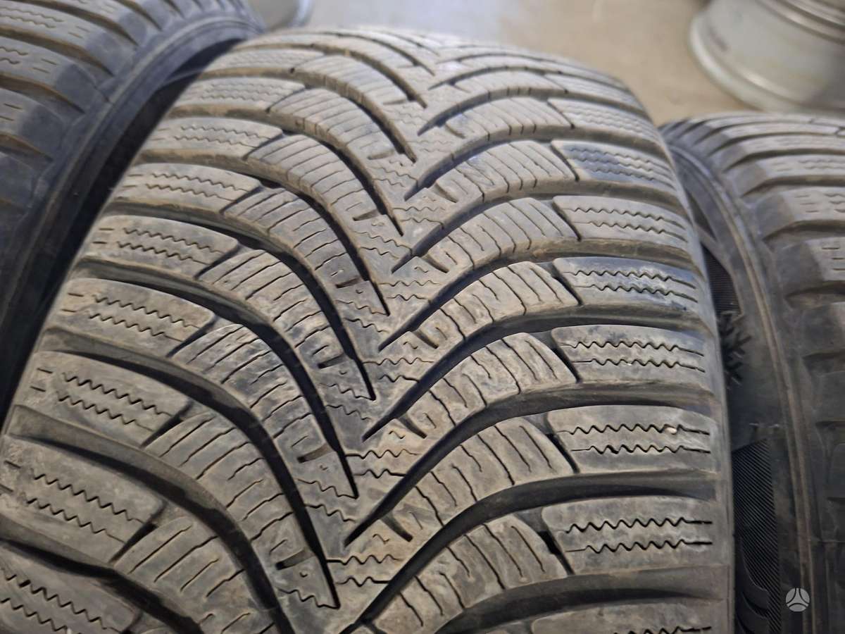 Hankook, universalios 205/55 R16