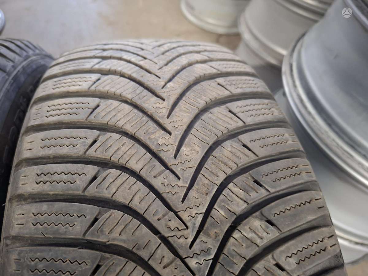 Hankook, всесезонные 205/55 R16