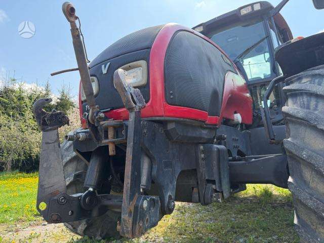 Valtra T 151 E HiTech, tractors