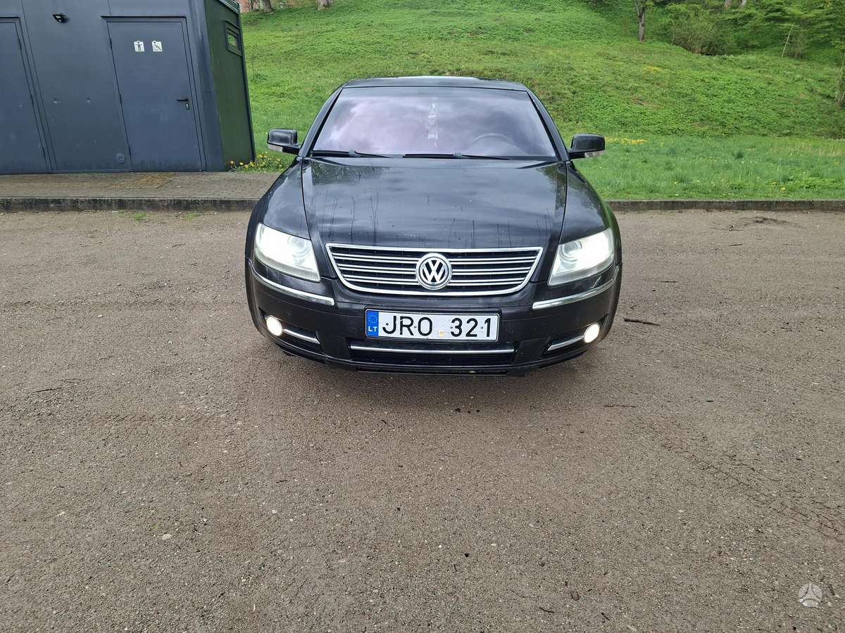 Volkswagen Phaeton - 2