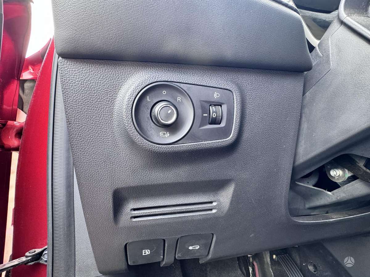 MG ZS, 1.0 l., off-road / crossover