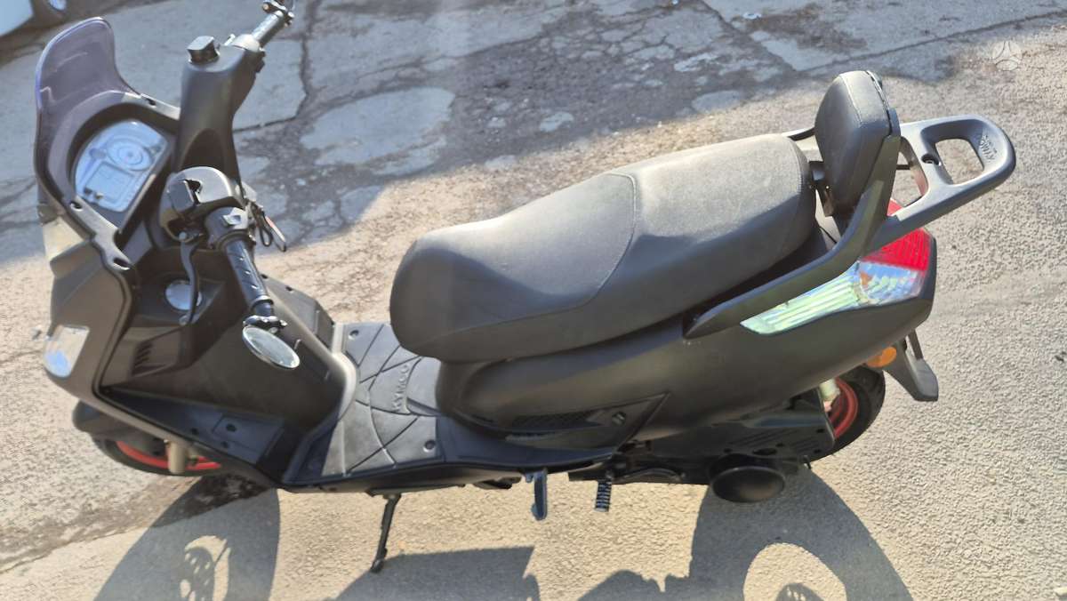 Kymco Grand Dink, мотороллеры / мопеды