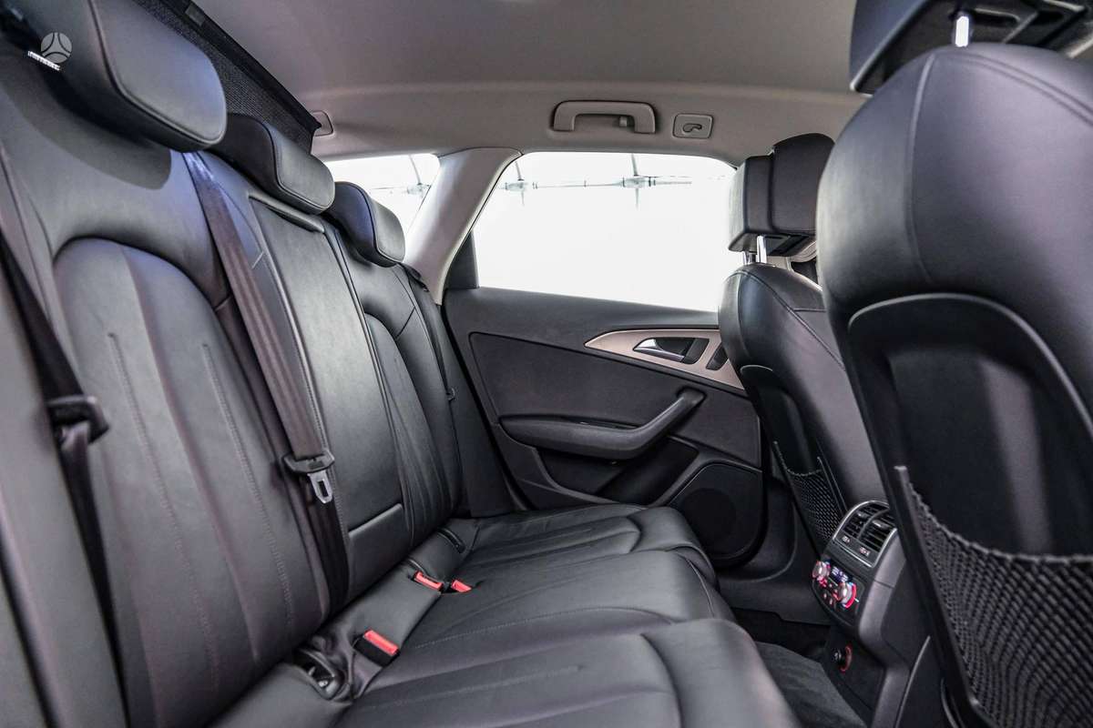 Audi A6 allroad, 3.0 l., wagon