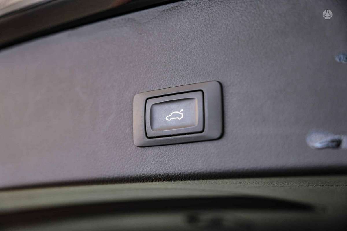 Audi A6 allroad, 3.0 l., Универсал