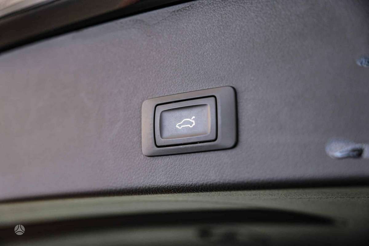 Audi A6 allroad, 3.0 l., wagon