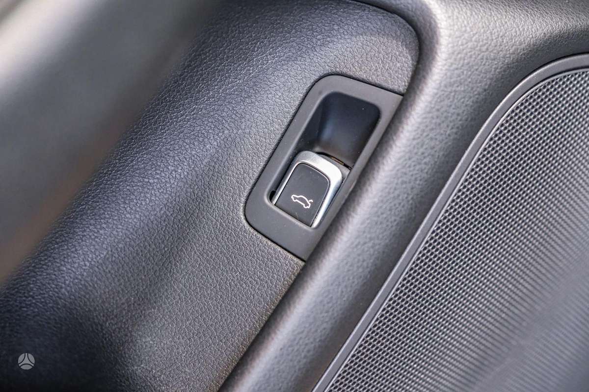 Audi A6 allroad, 3.0 l., wagon