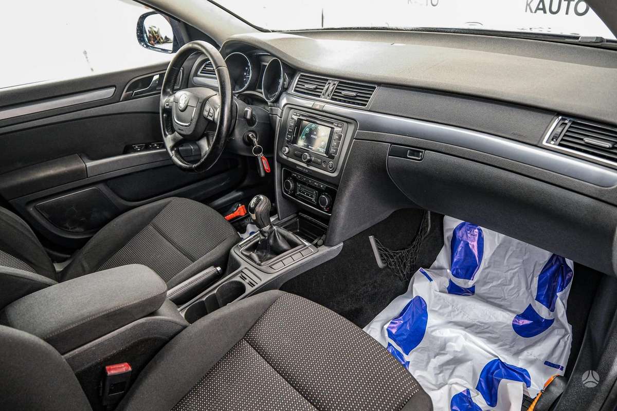 Skoda Superb, 1.6 l., Универсал