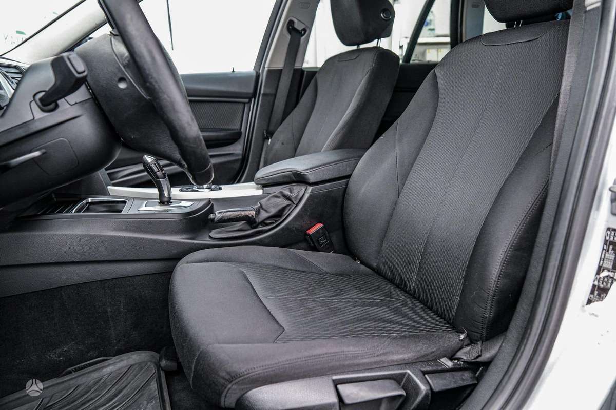 BMW 320, 2.0 l., universalas