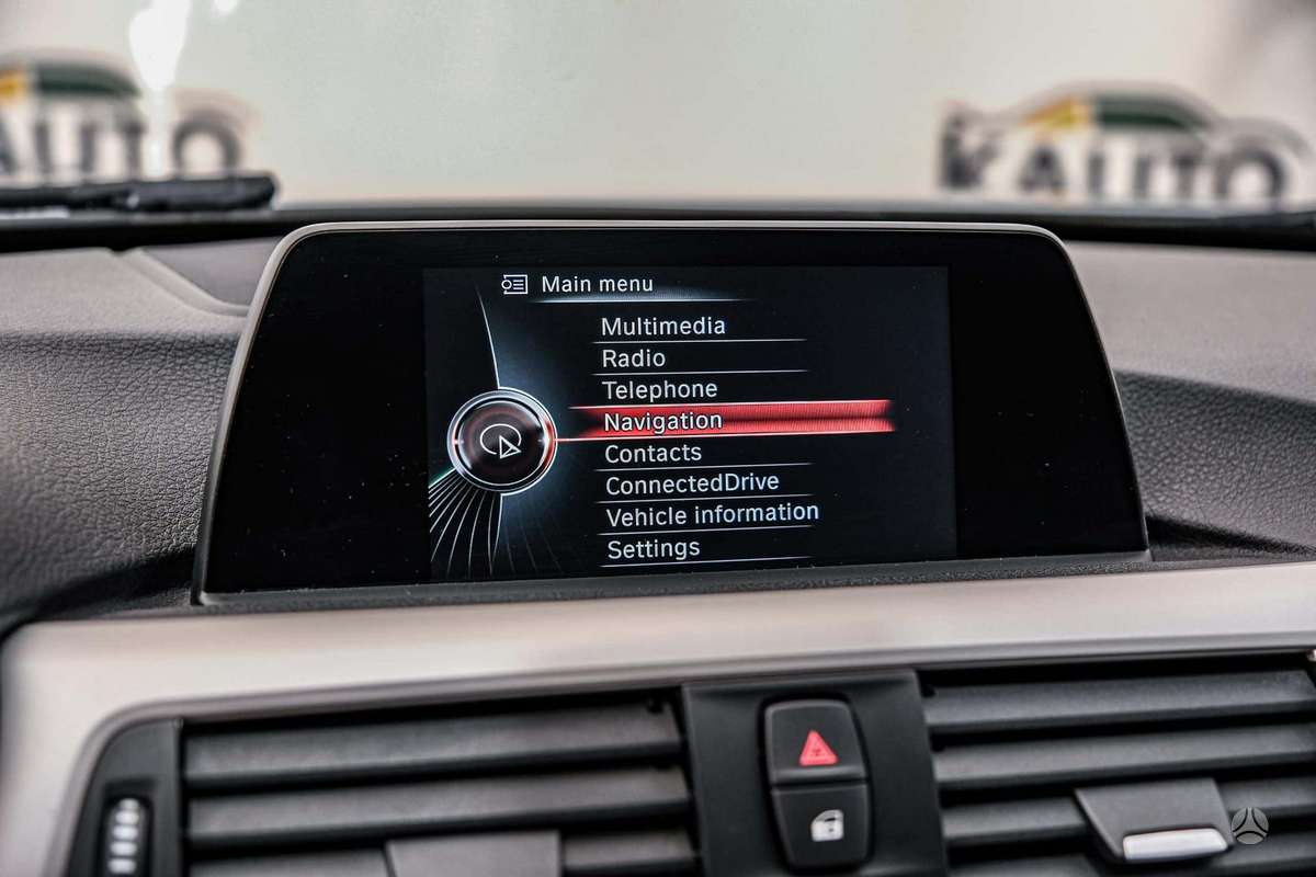 BMW 320, 2.0 l., universalas