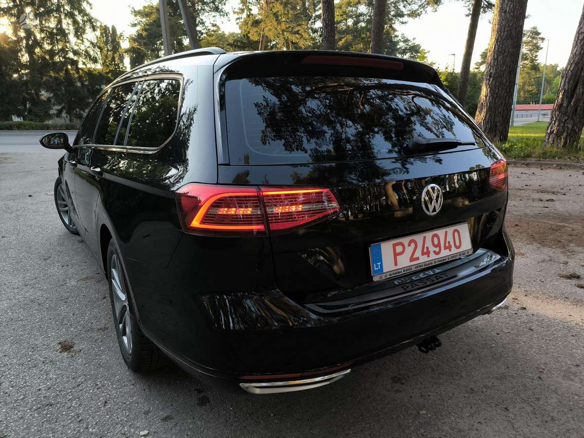 Volkswagen Passat, 2.0 l., Универсал