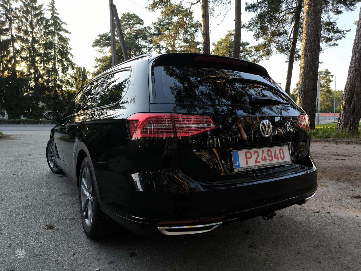 Volkswagen Passat, 2.0 l., Универсал