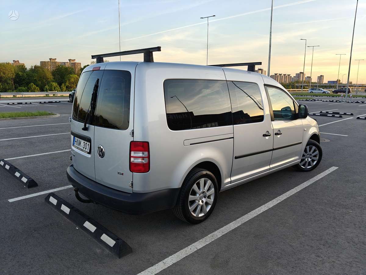 Volkswagen Caddy Maxi - 4