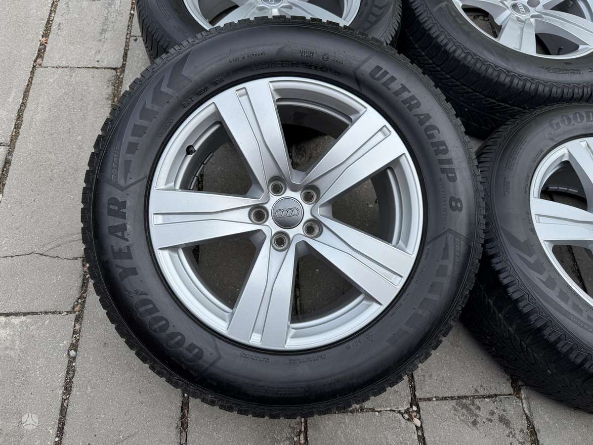 Audi Q7, light alloy, R18
