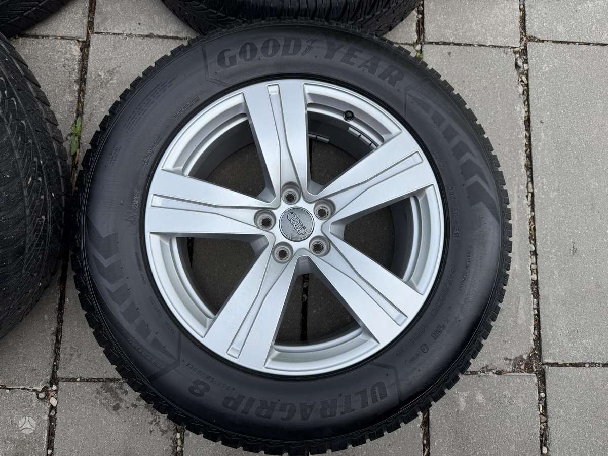 Audi Q7, light alloy, R18