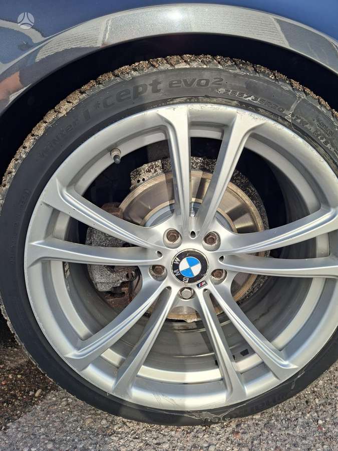 BMW 520, 2.0 l., wagon