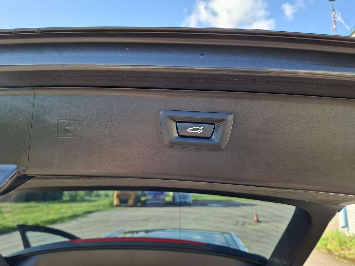 BMW 520, 2.0 l., wagon