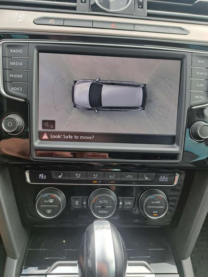 Volkswagen Passat, 2.0 l., Универсал