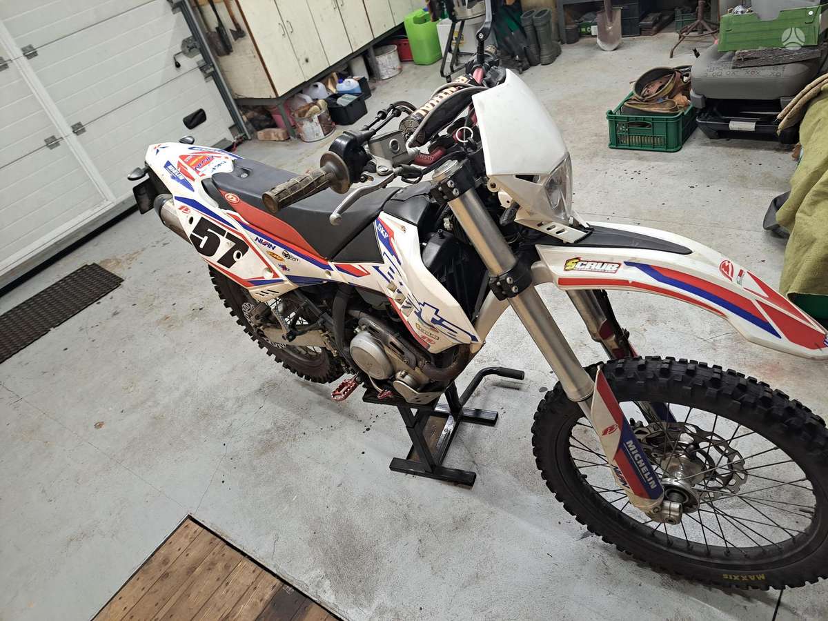 Beta RR 125cc, krosa / enduro
