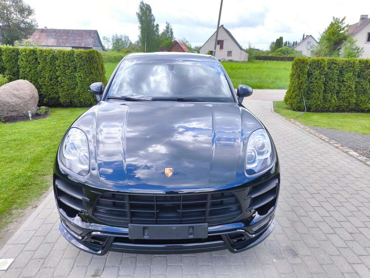 Porsche Macan - 5