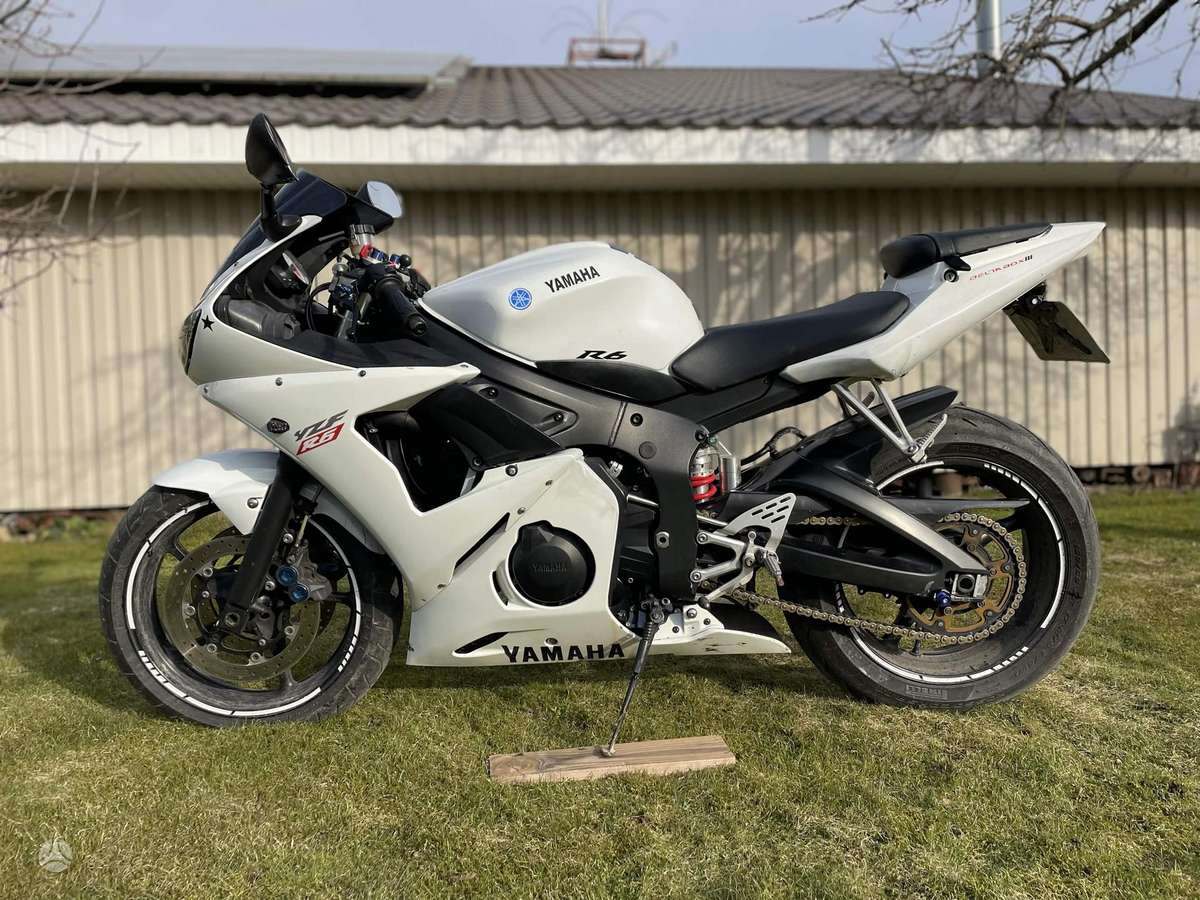 Yamaha R6 600cc, superbikes