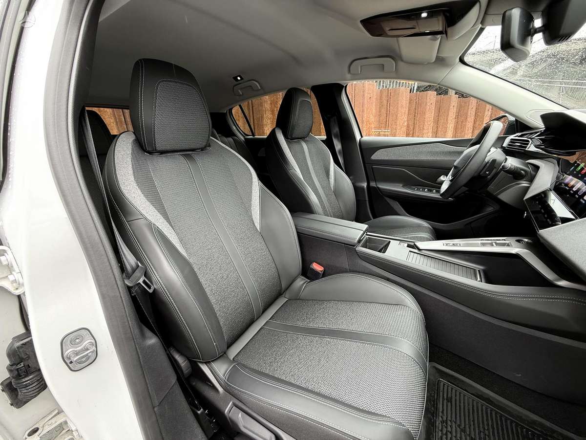Peugeot 308 - 12