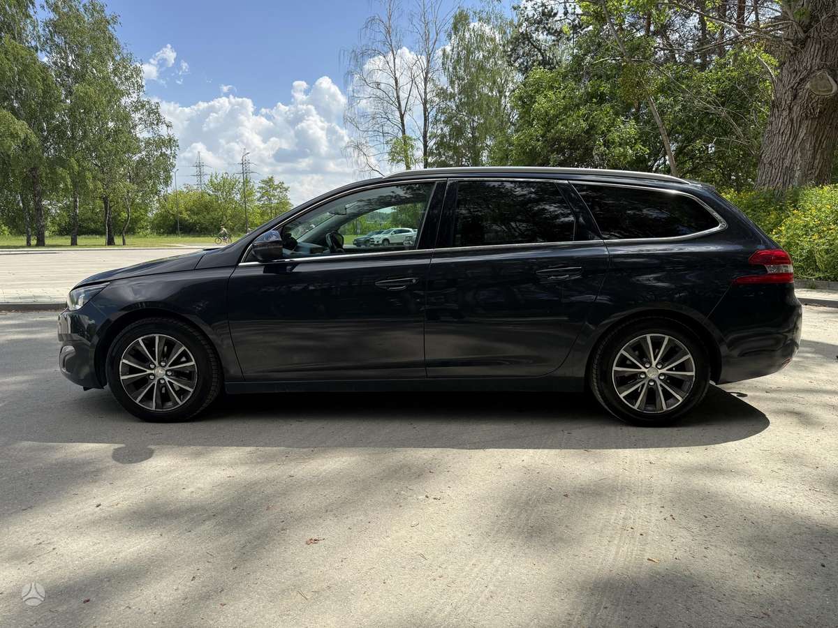 Peugeot 308 - 10