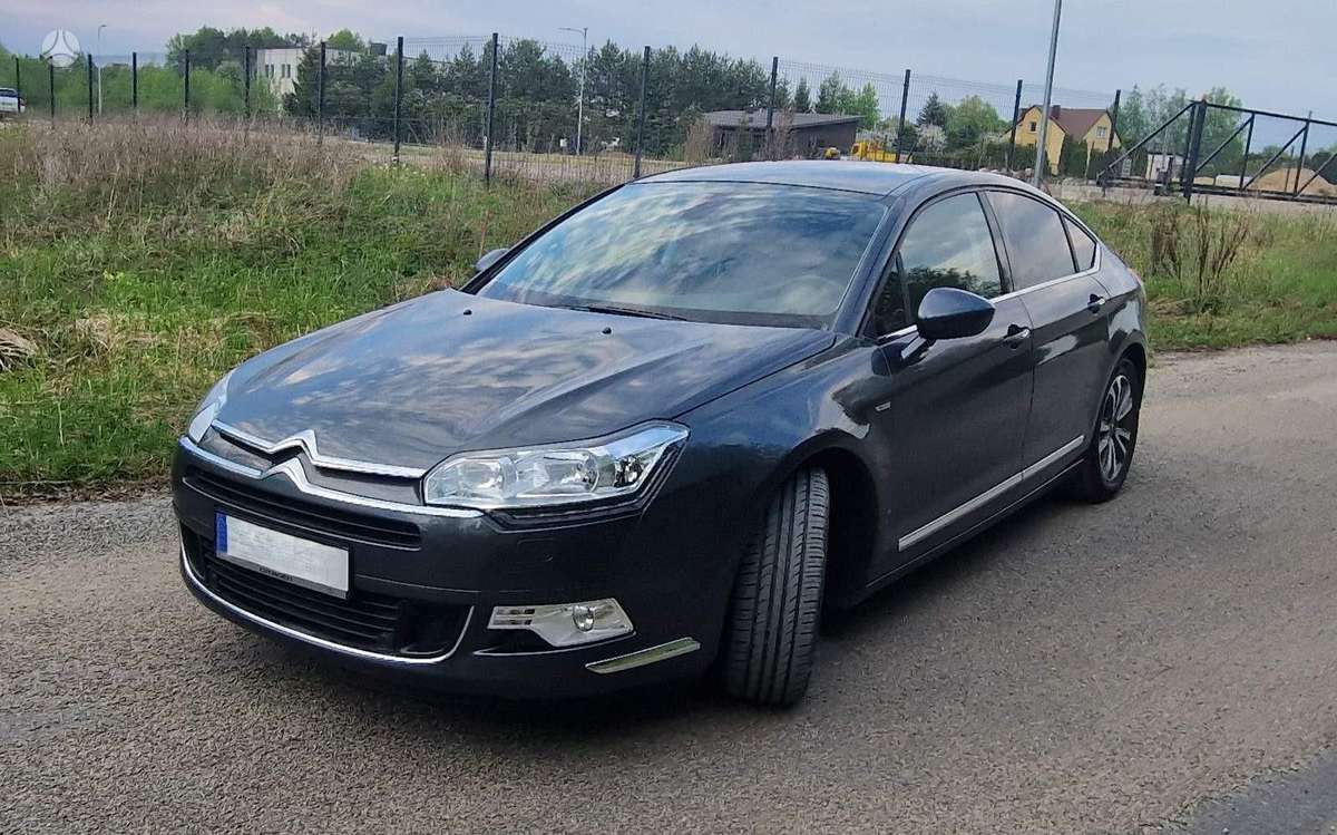 Citroen C5, 2.0 l., Седан