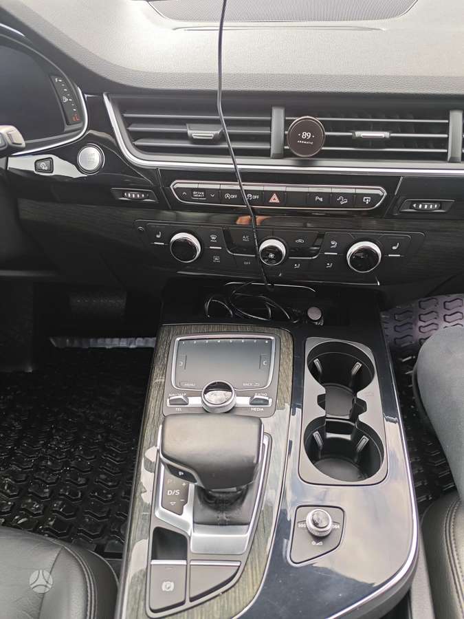 Audi Q7, 3.0 l., Внедорожник / Кроссовер