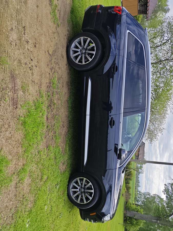 Audi Q7, 3.0 l., off-road / crossover