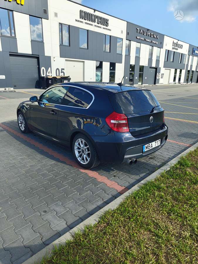 BMW 120, 2.0 l., Хэтчбек