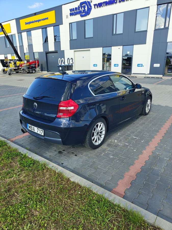BMW 120, 2.0 l., Хэтчбек