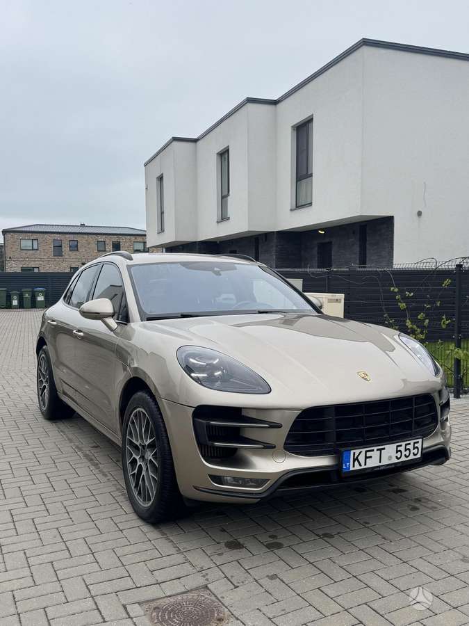 Porsche Macan - 3