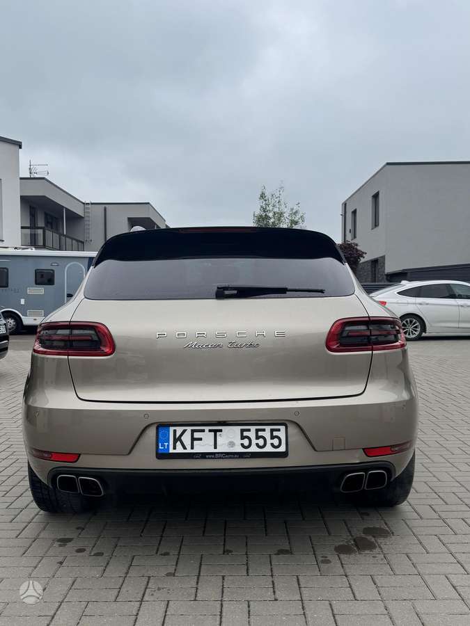 Porsche Macan - 5