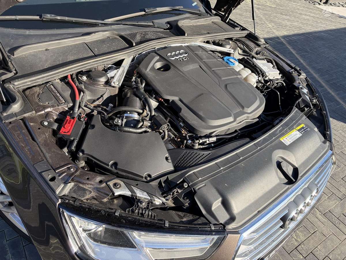 Audi A4, 2.0 l., Универсал