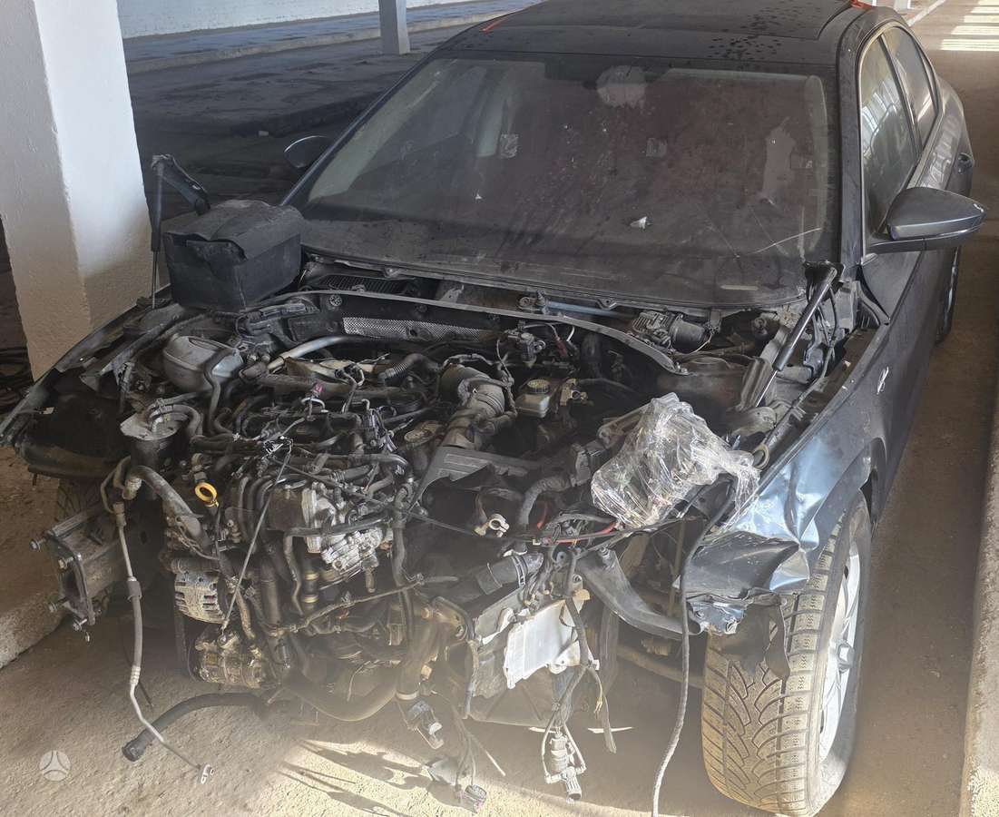 Skoda Superb, 2.0 l., Хэтчбек