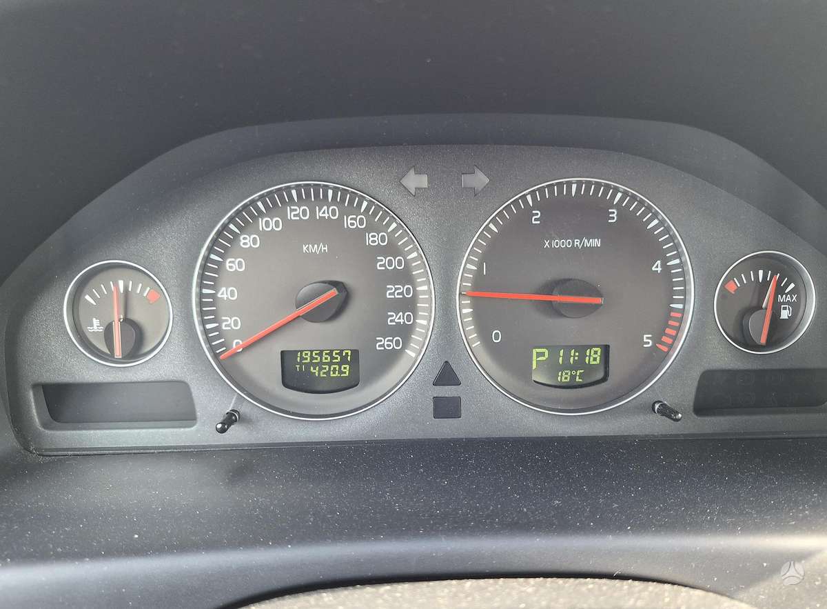 Volvo S60, 2.4 l., Седан
