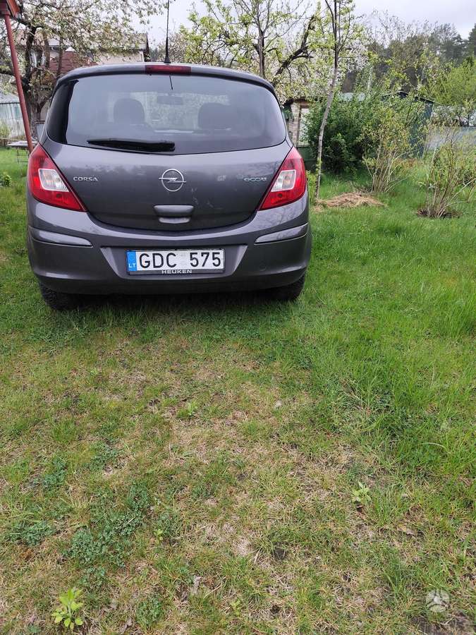 Opel Corsa, 1.2 l., Хэтчбек